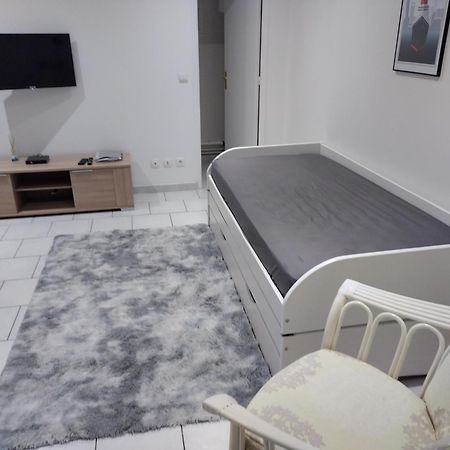 Charmant Studio Canape Lit Netflix Prime Video Dazn Wifi El Havre Exterior foto