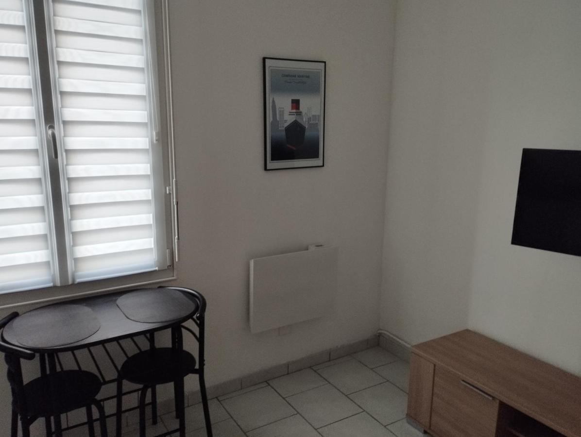Charmant Studio Canape Lit Netflix Prime Video Dazn Wifi El Havre Exterior foto