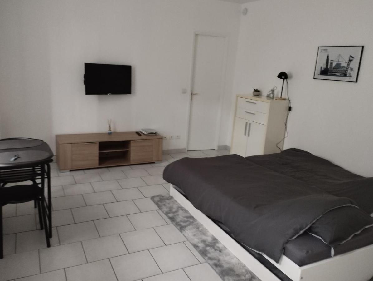 Charmant Studio Canape Lit Netflix Prime Video Dazn Wifi El Havre Exterior foto